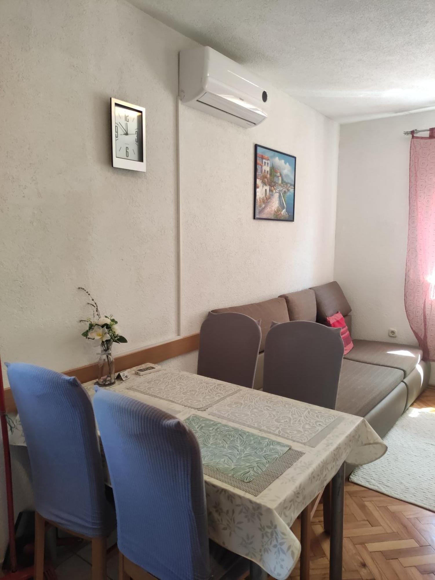 Apartmani Mara Rogoznica 罗戈兹尼察 外观 照片