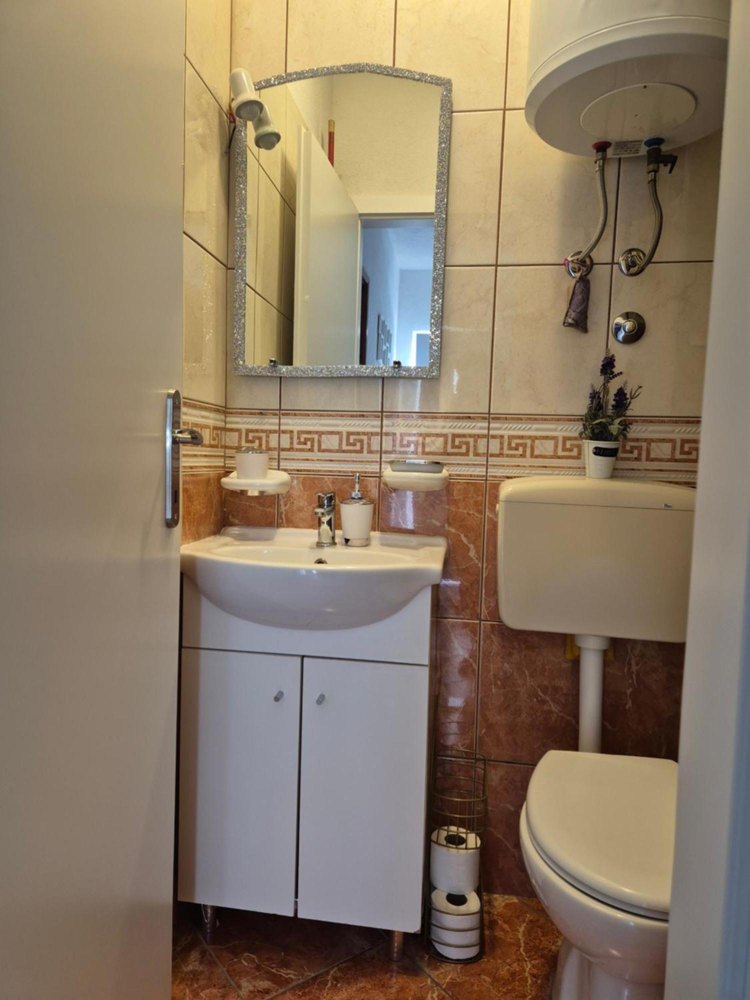 Apartmani Mara Rogoznica 罗戈兹尼察 外观 照片